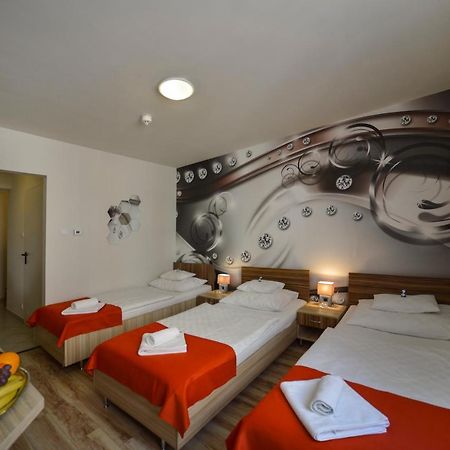Hotel Sunshine بودابست المظهر الخارجي الصورة