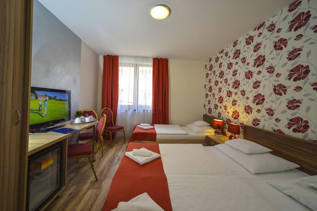 Hotel Sunshine بودابست المظهر الخارجي الصورة