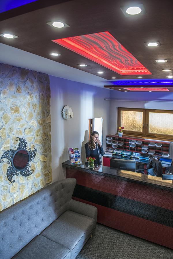 Hotel Sunshine بودابست المظهر الخارجي الصورة