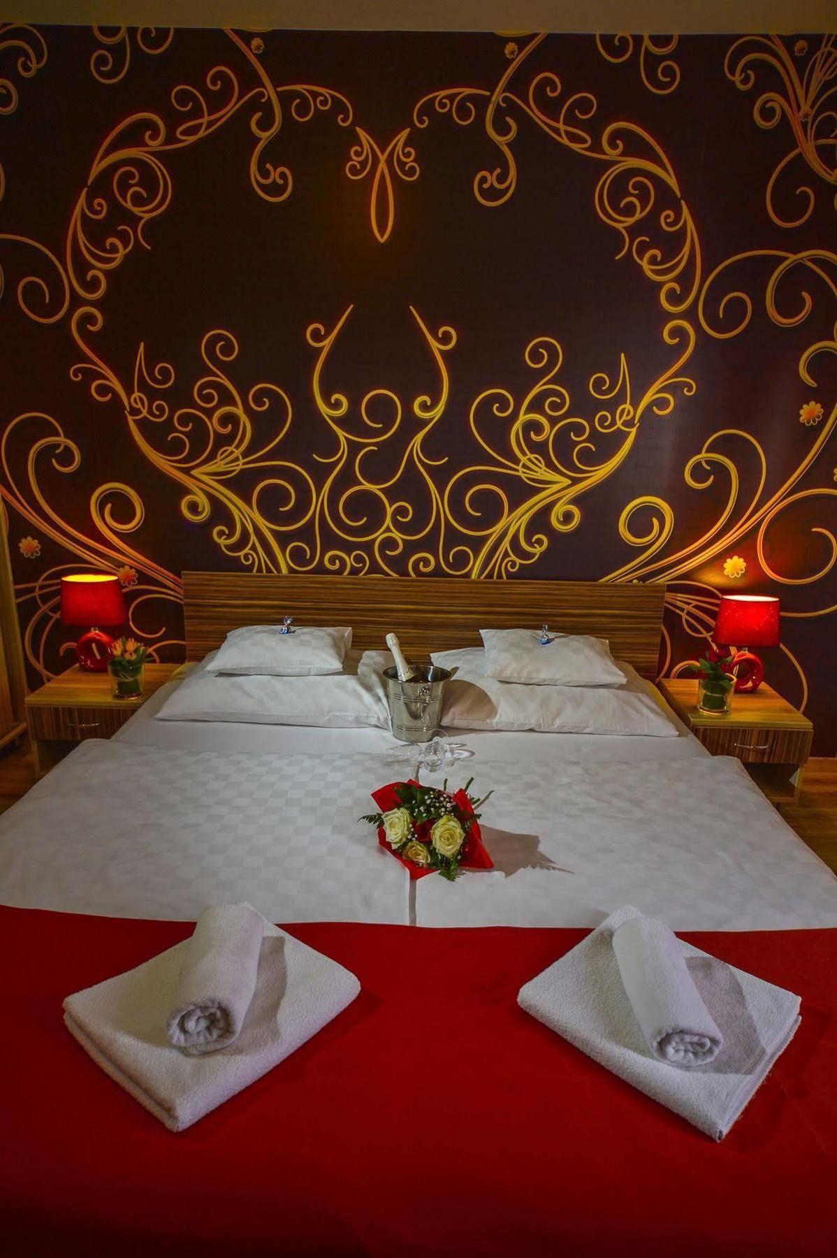 Hotel Sunshine بودابست المظهر الخارجي الصورة