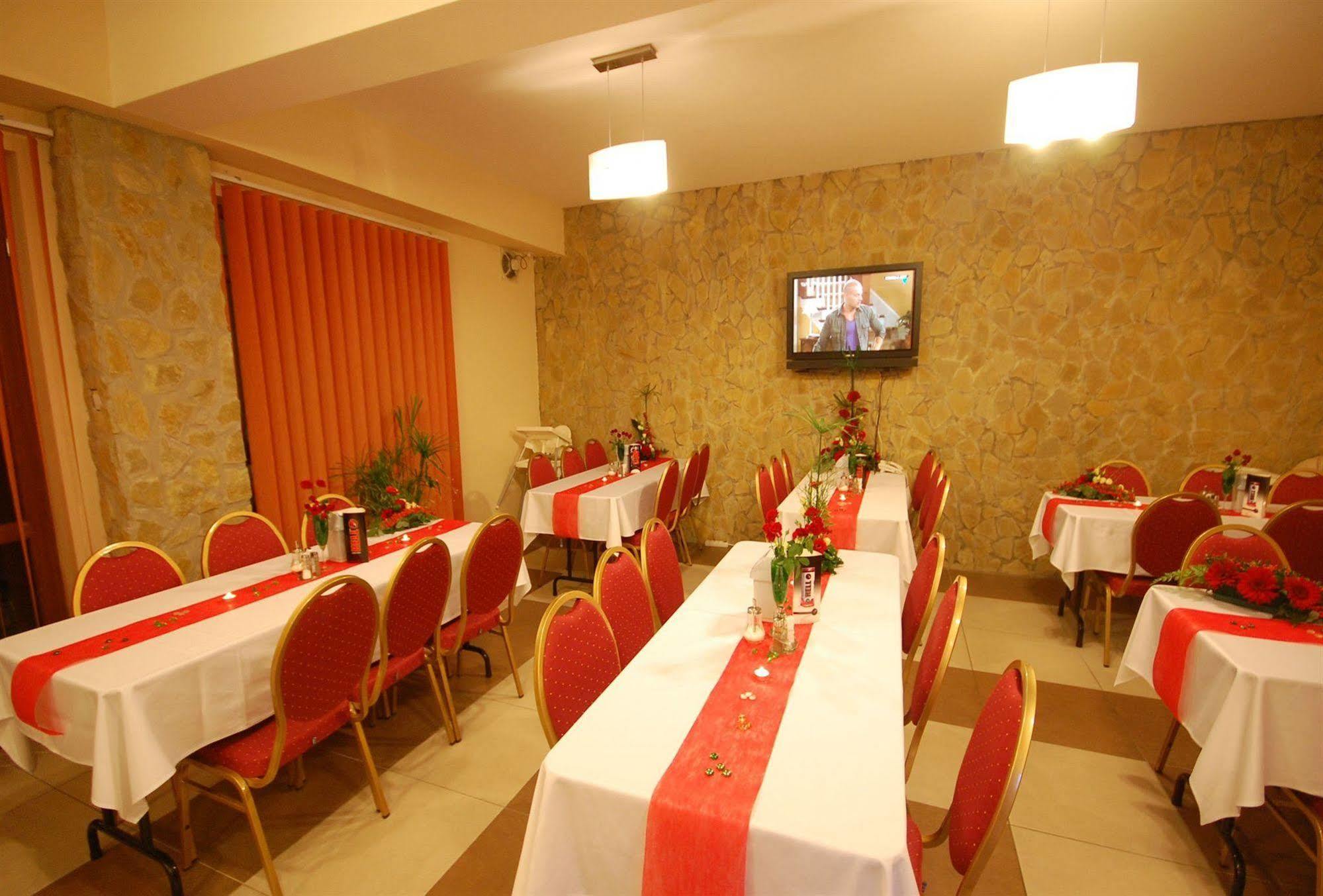 Hotel Sunshine بودابست المظهر الخارجي الصورة