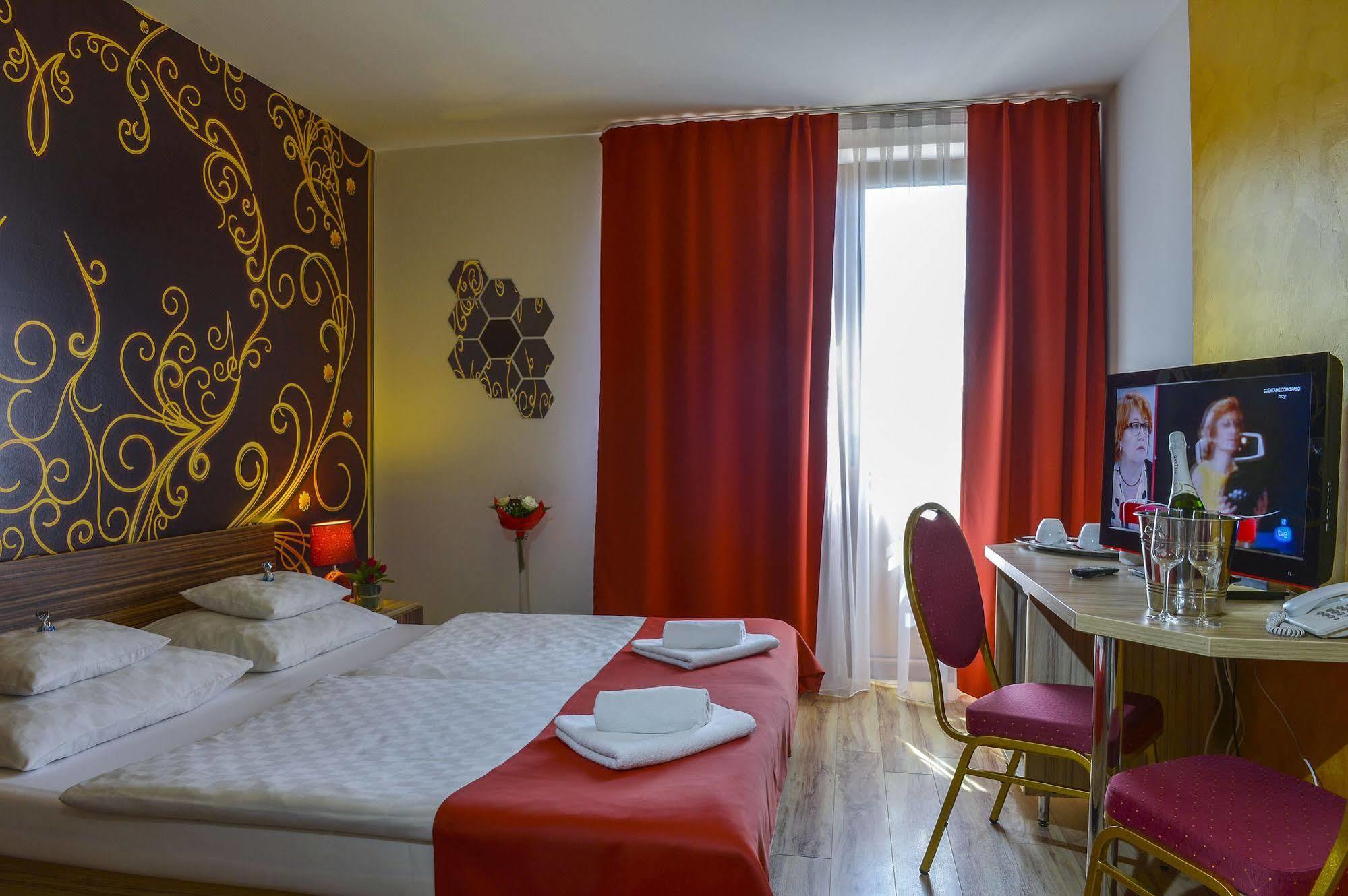 Hotel Sunshine بودابست المظهر الخارجي الصورة