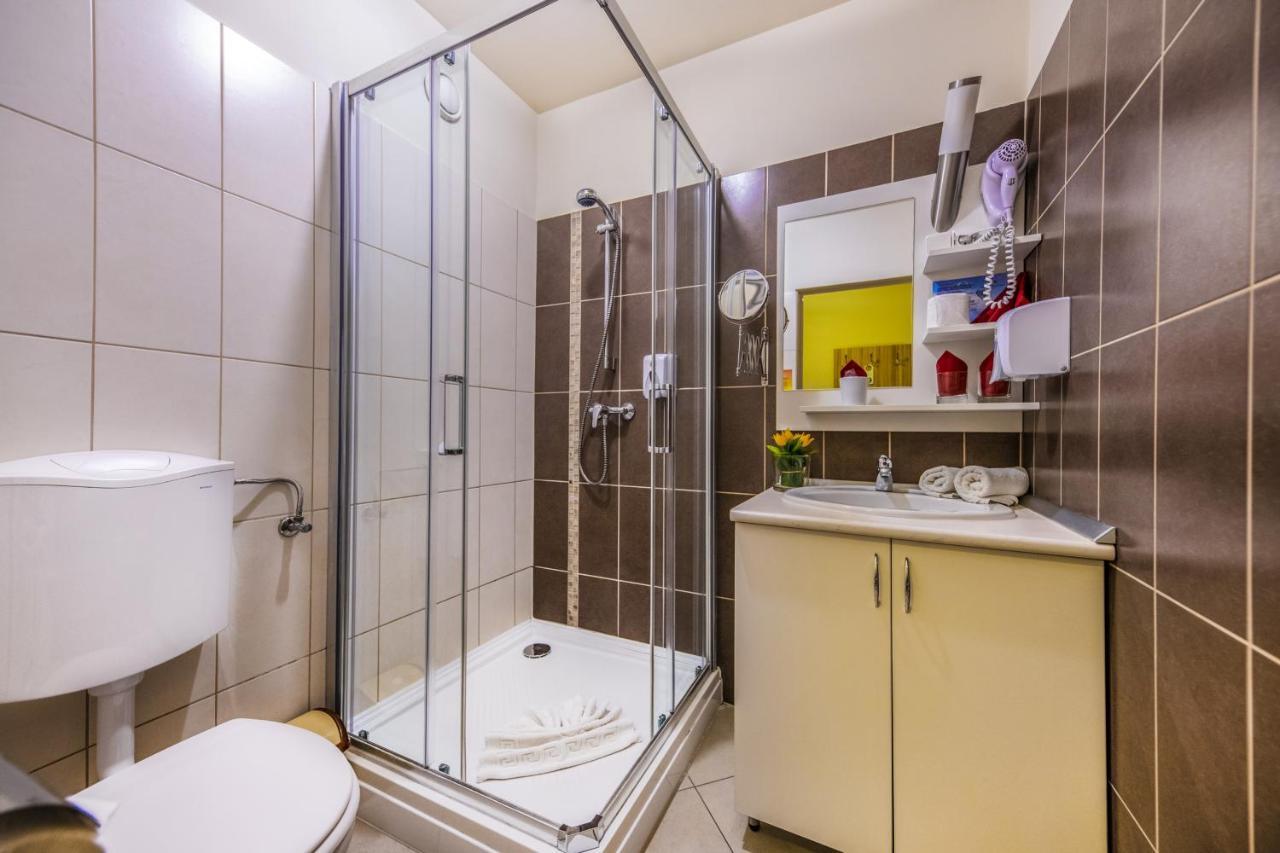 Hotel Sunshine بودابست المظهر الخارجي الصورة